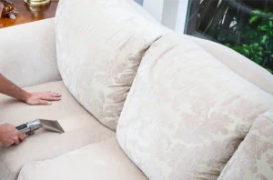 شركة تنظيف كنب بعنك