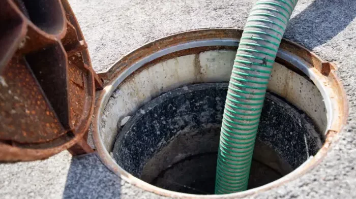 لخدمات التسليك ومعالجة انسداد الحمام والمطبخ شركة تسليك مجاري بالدمام – خصم 45% اتصل الآن 0510905161 انسداد مواسير الصرف الصحي بالدمام